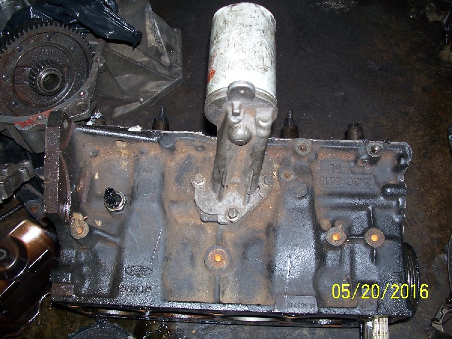 8-ford-bantam-rocam-engine-16--engine-block-&amp-crankshaft